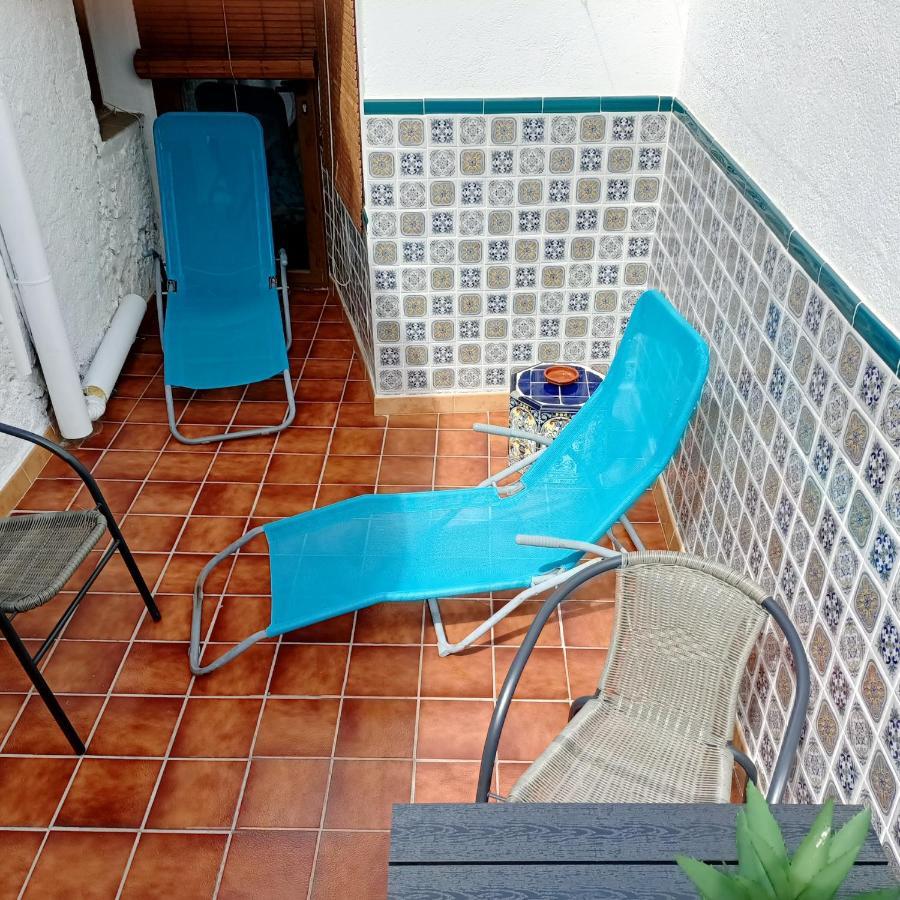 Familiar Con Chimenea - Alt Emporda Apartment