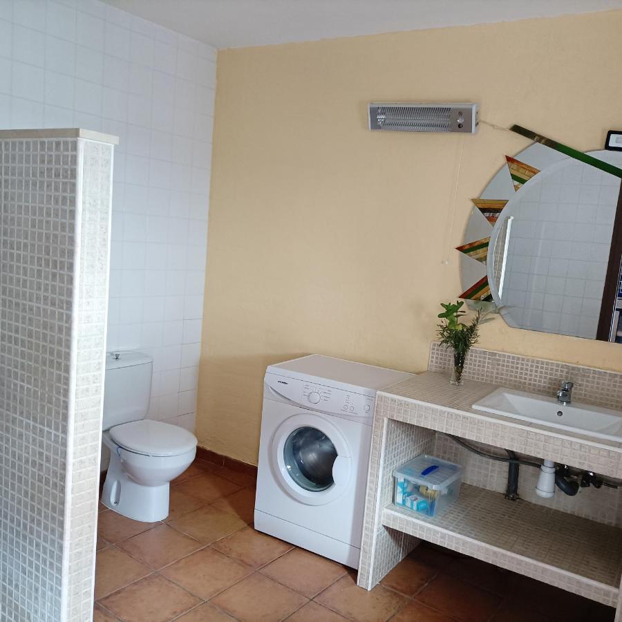 Familiar Con Chimenea - Alt Emporda Apartment